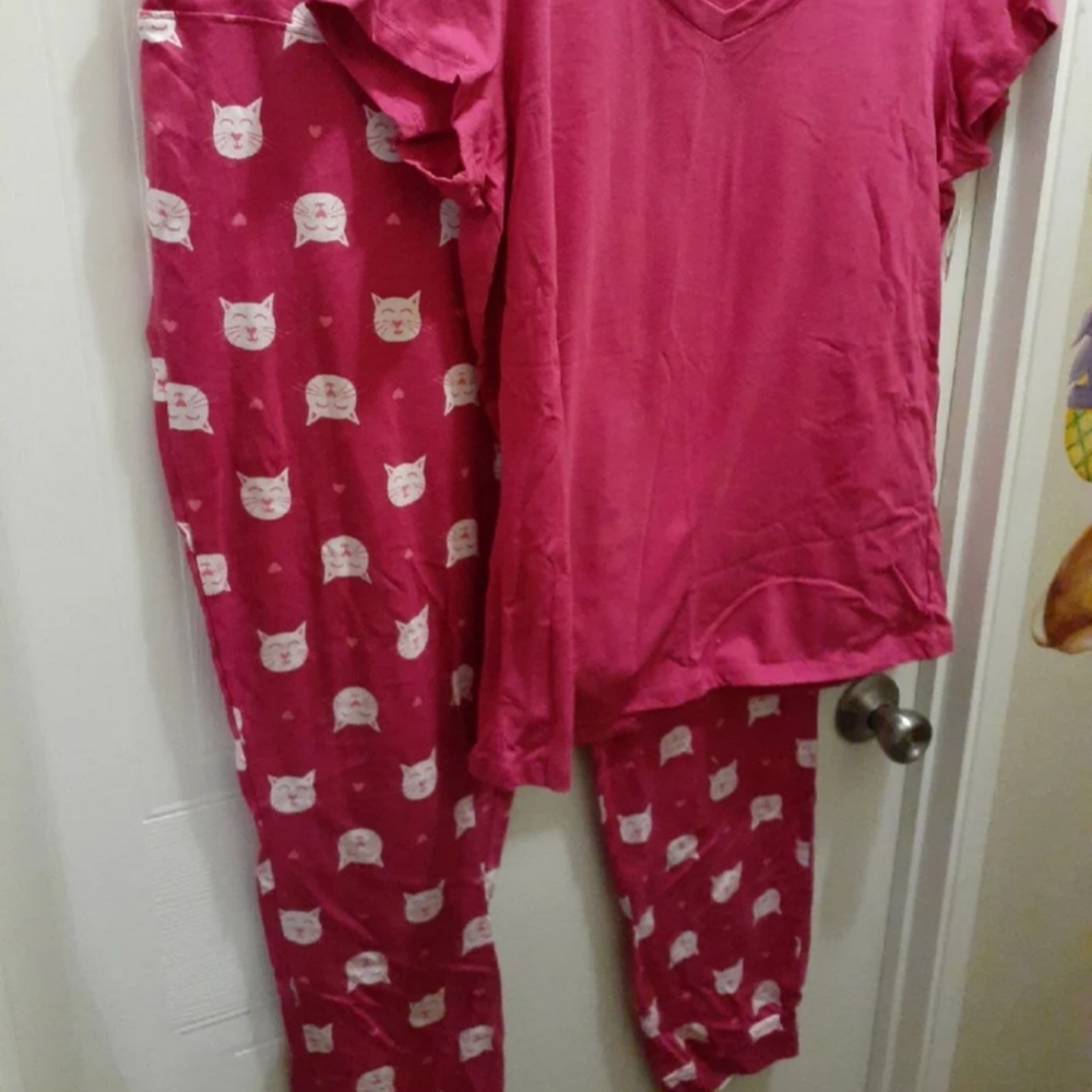 Cat Packable PJ'S - Picture 9 of 11